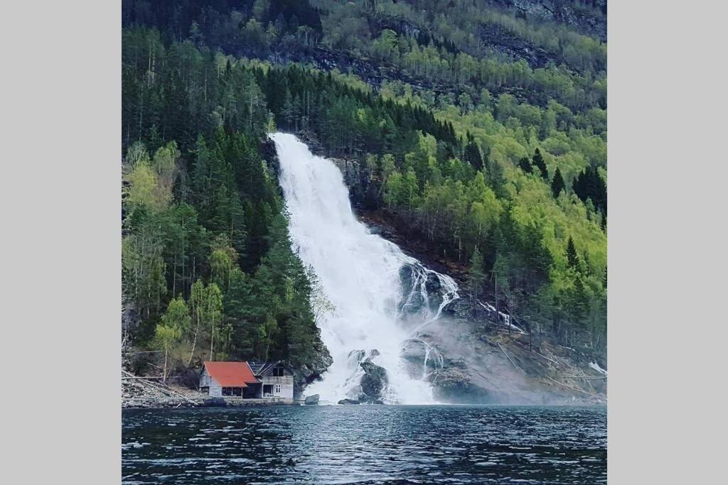 Nordfjordcabins Utvik Exterior photo