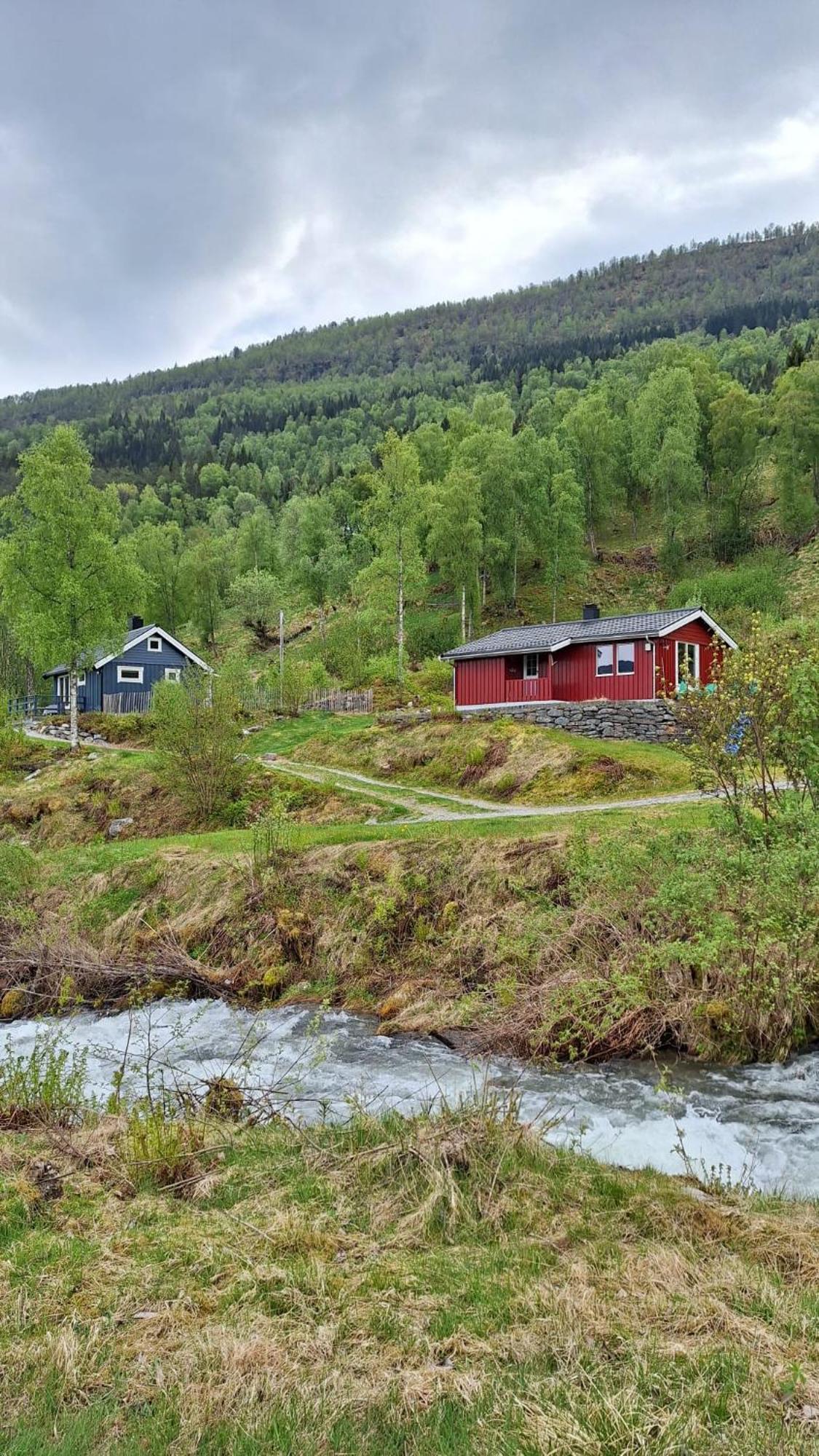 Nordfjordcabins Utvik Exterior photo